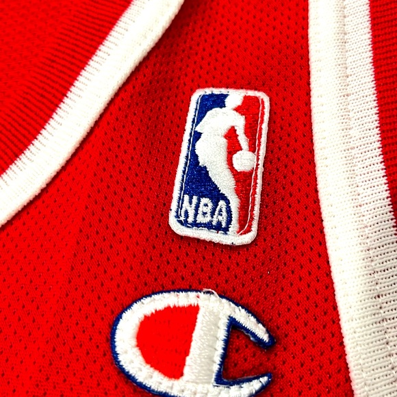 Vintage Champion Red Philadelphia NBA 76ers #42 Jerry Stackhouse Jersey SIZE 40 - Picture 5 of 9